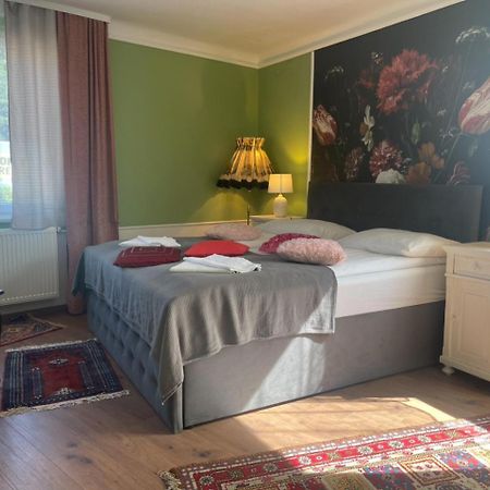 Corso, Zimmer & Fruehstueck Pressbaum المظهر الخارجي الصورة